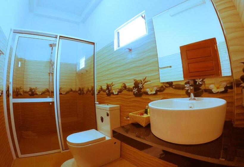 Номер Deluxe с Балконом, Avonil Resort Yala