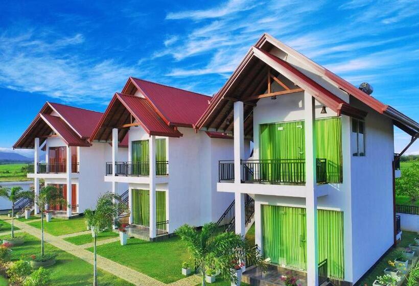 חדר סטנדרט לשלושה עם מרפסת, Avonil Resort Yala