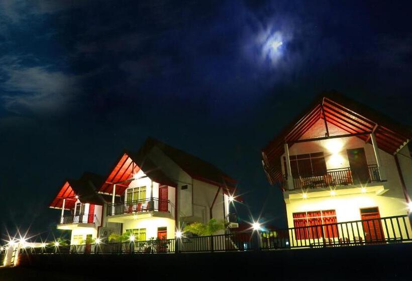 חדר סטנדרט לשלושה עם מרפסת, Avonil Resort Yala