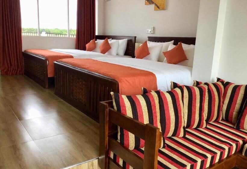 חדר משפחתי, Avonil Resort Yala