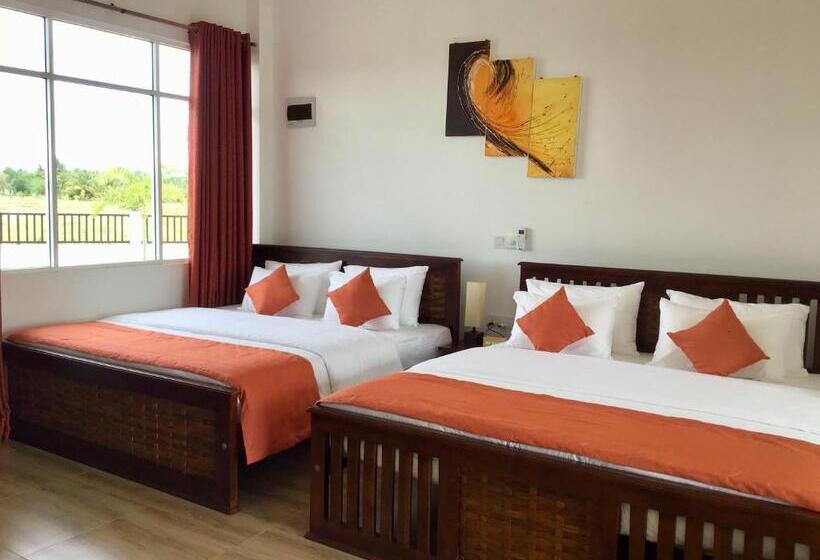 חדר משפחתי, Avonil Resort Yala