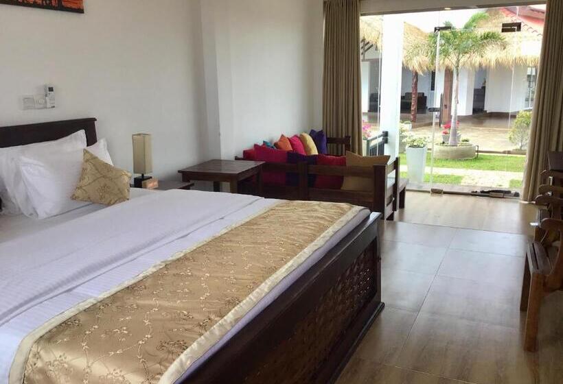 חדר דלוקס עם מרפסת, Avonil Resort Yala