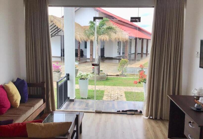 חדר דלוקס עם מרפסת, Avonil Resort Yala