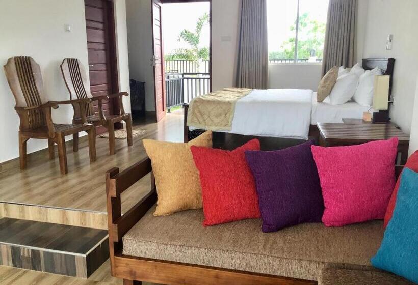 חדר דלוקס עם מרפסת, Avonil Resort Yala