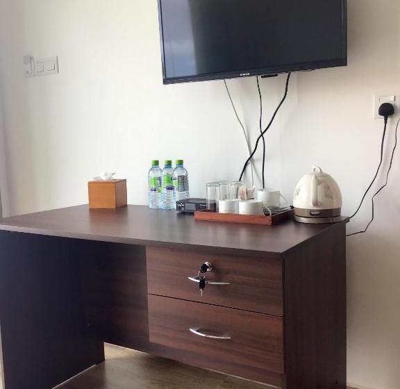 Трехместный Номер Стандарт с Балконом, Avonil Resort Yala