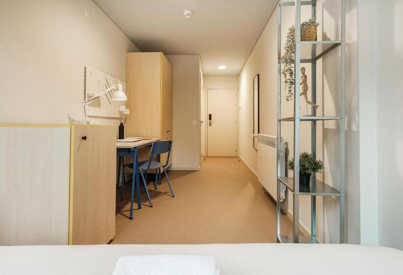 Номер Стандарт Индивидуальный, Micampus Covilhã