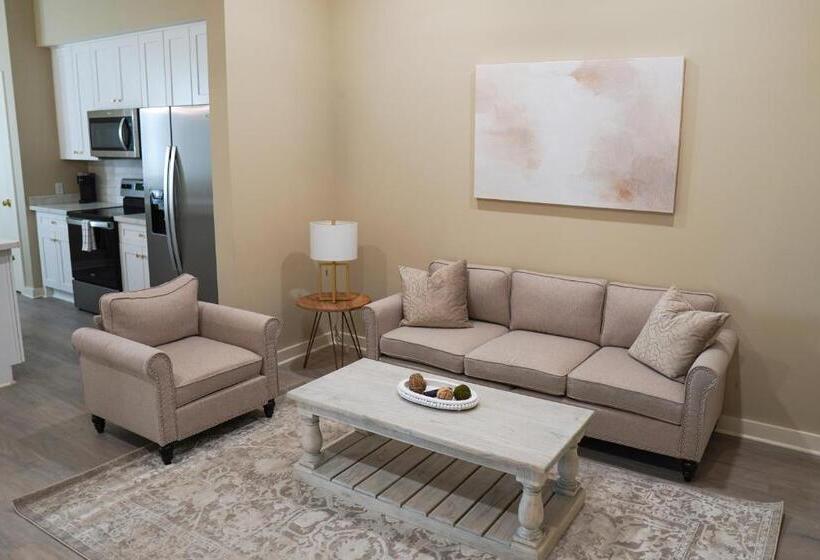 Апартаменты 1 Спальня, Whiskey In Pascagoula