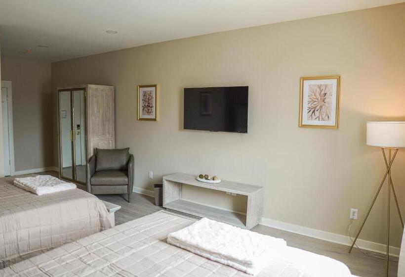 Номер Стандарт, Whiskey In Pascagoula