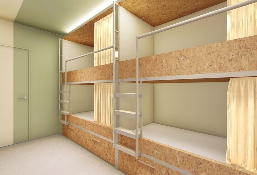 اتاق استاندارد چهار تخته, The Loft Hostel Lavapies