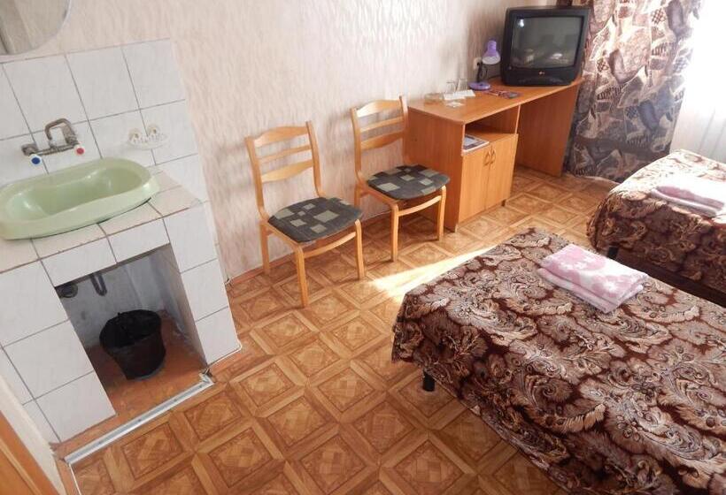 Standardzimmer Geteiltes Bad, гостиница илек