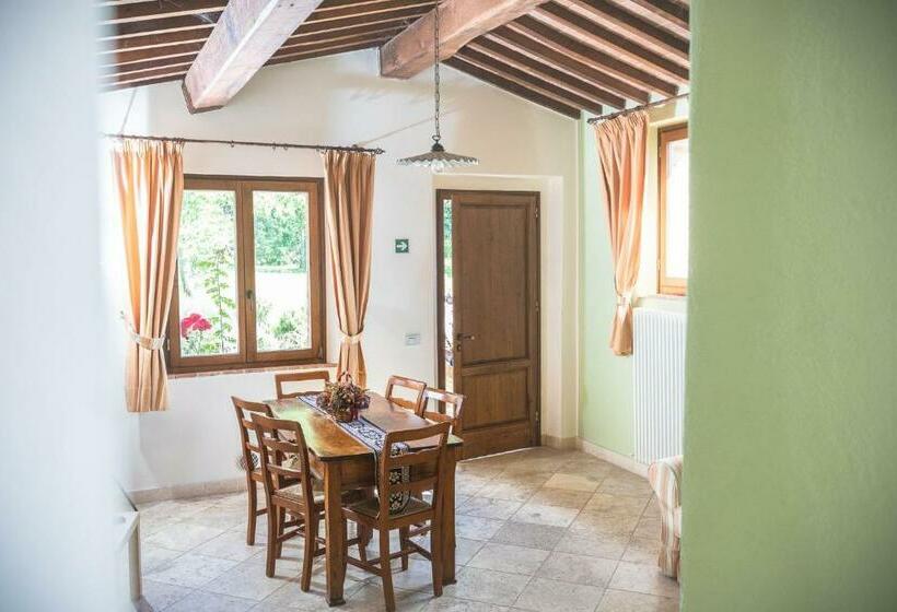 דירת שלושה חדרים, Agriturismo Tenuta Armaiolo