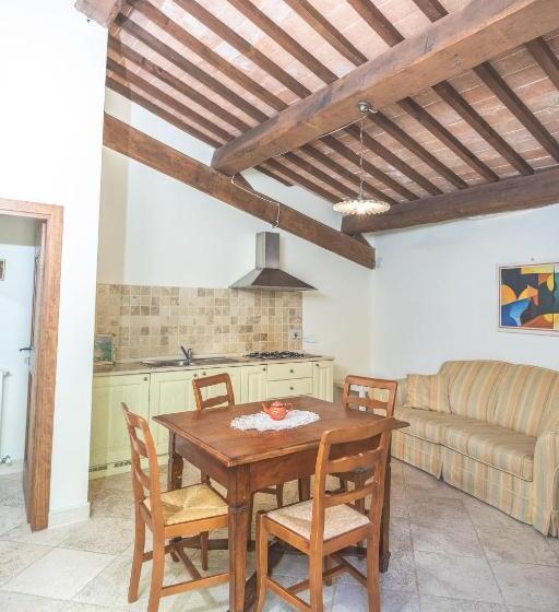 جناح, Agriturismo Tenuta Armaiolo