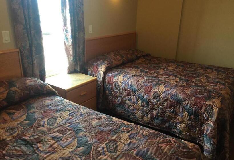 סוויטה משפחתית, Avalon Inn