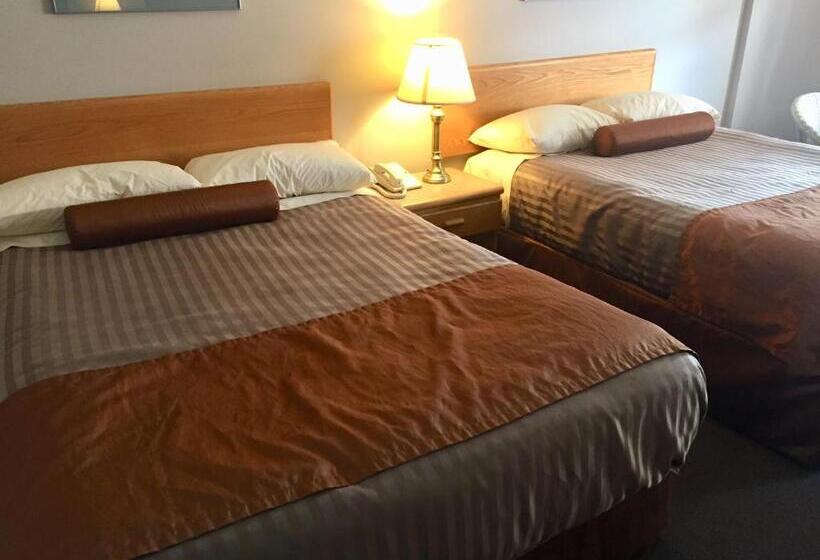 חדר סטנדרט, Avalon Inn