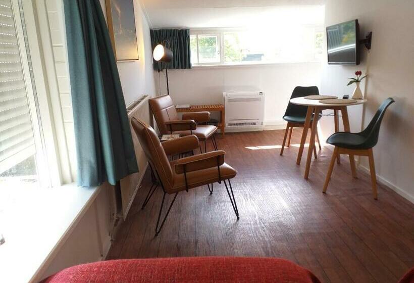 Номер Deluxe, B&b Oosterpark