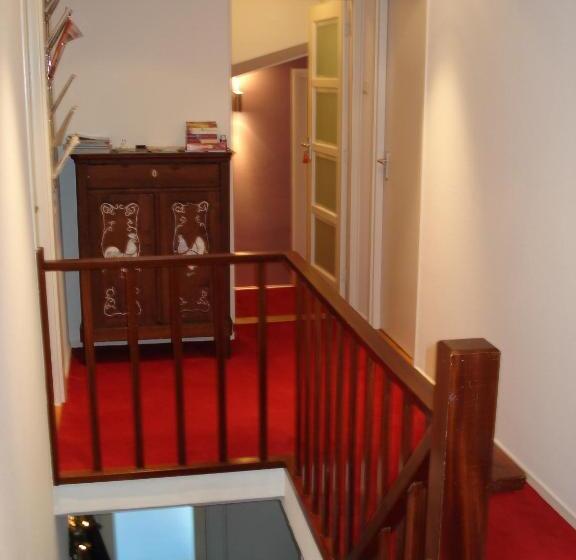 디럭스 룸, B&b Oosterpark