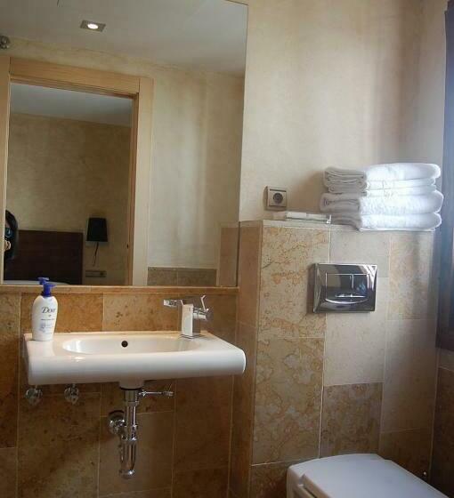 标准三人间, Room Tarifa
