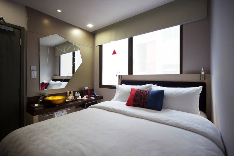 اتاق لوکس, Clover 7