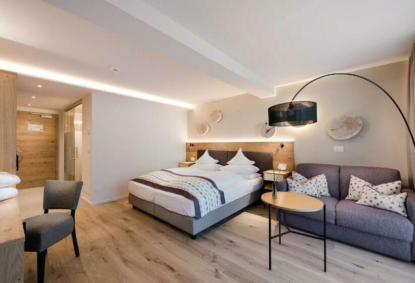 Номер Superior, Diamant