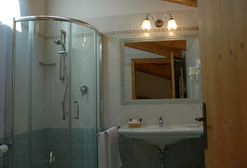 スタンダードトリプルルーム, Garnì La Soldanella