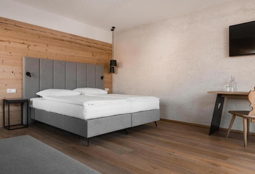 Четырехместный Номер Стандарт, Gasthof Jochele