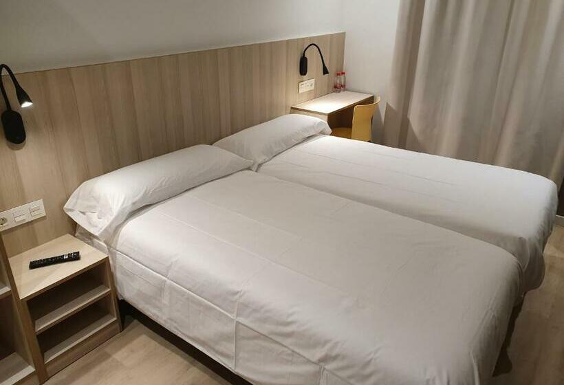 اتاق استاندارد, Hostal Bestprice Barcelona Stadium