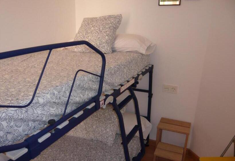 Apartamento 3 Dormitorios, Hostal Bestprice Barcelona Stadium