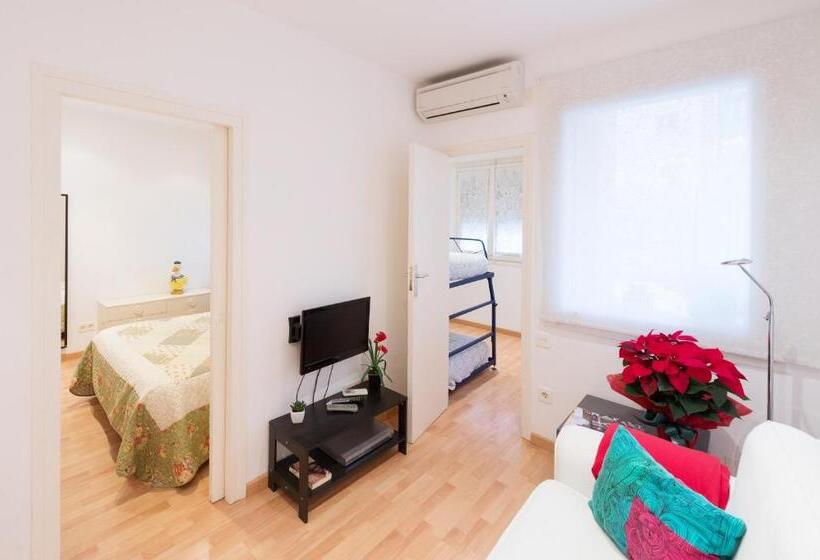 Apartamento 3 Dormitorios, Hostal Bestprice Barcelona Stadium