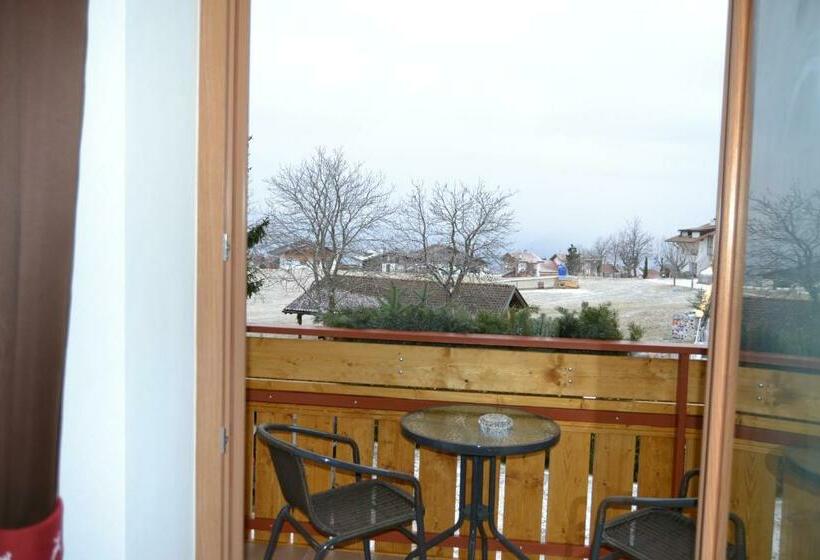 バルコニー付きスタンダードルーム, Häuslerhof