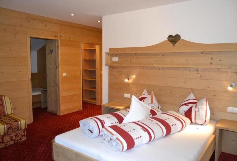 バルコニー付きジュニアスイート, Häuslerhof