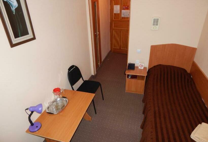 Standardeinzelzimmer, гостиница илек