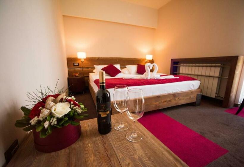 سوییت سوپریور, Lavina