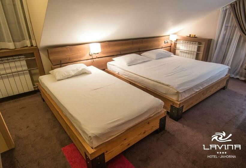 اتاق استاندارد سه نفره, Lavina