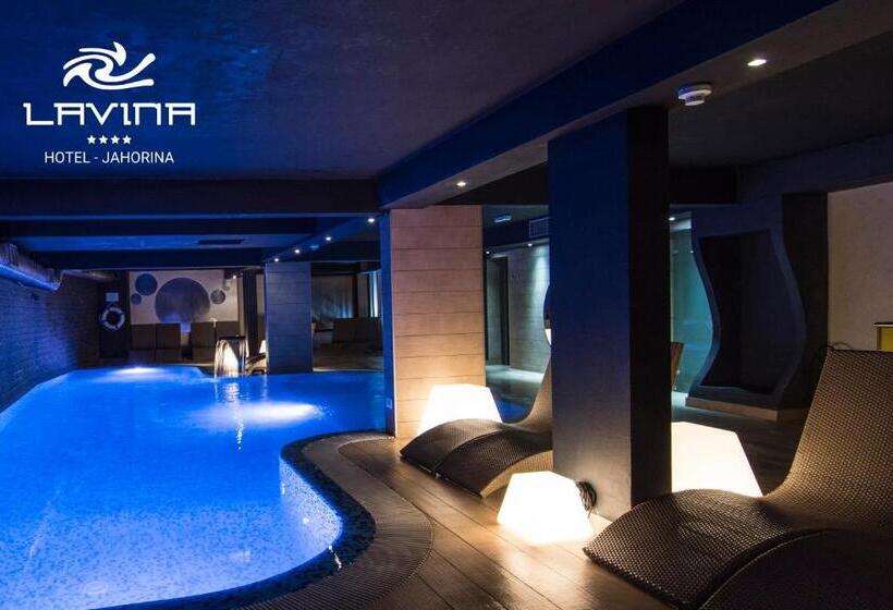 سوییت لوکس, Lavina