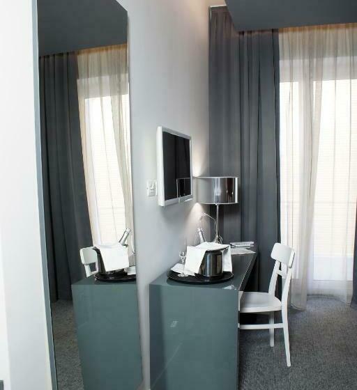 חדר סטנדרט, Leopardi