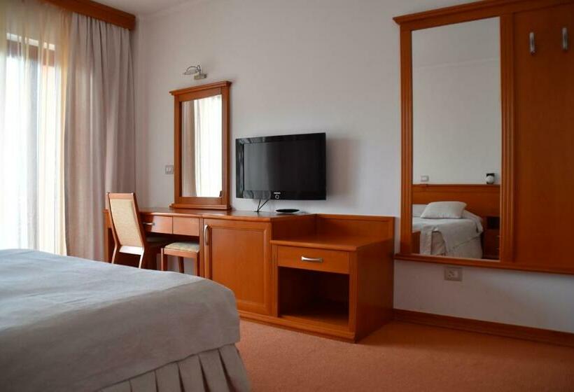 חדר סטנדרט, Millennium