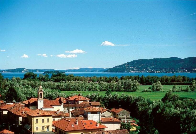 2 Bedrooms Apartment Lake View, Residence Isolino