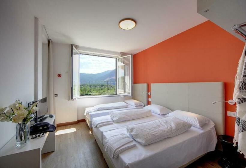 2 Bedrooms Apartment Lake View, Residence Isolino