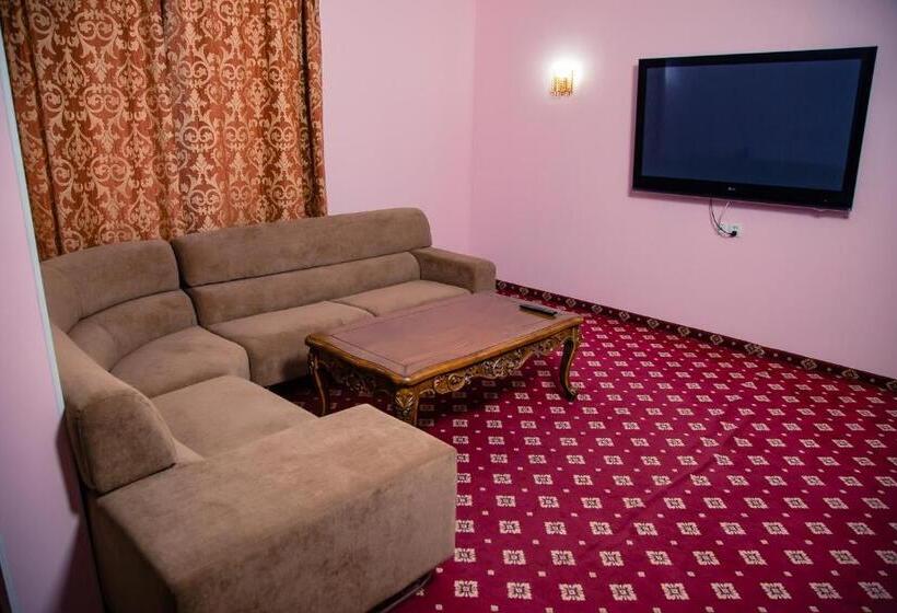 سوییت جونیور, Silk Way