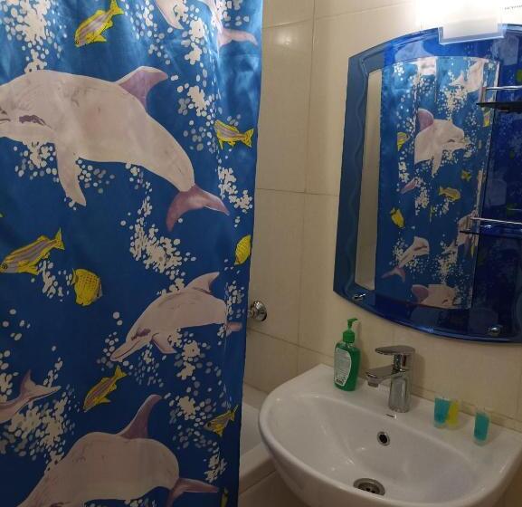 اتاق استاندارد سه نفره, Silk Way