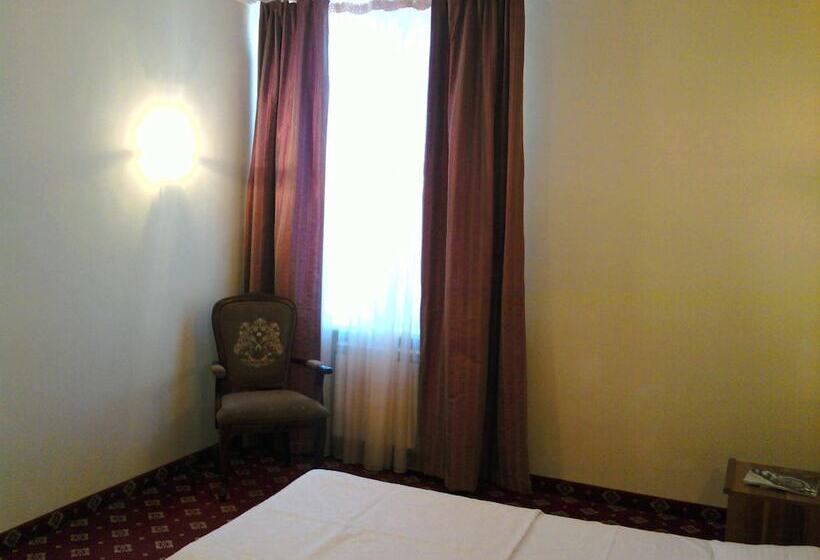 اتاق استاندارد, Silk Way