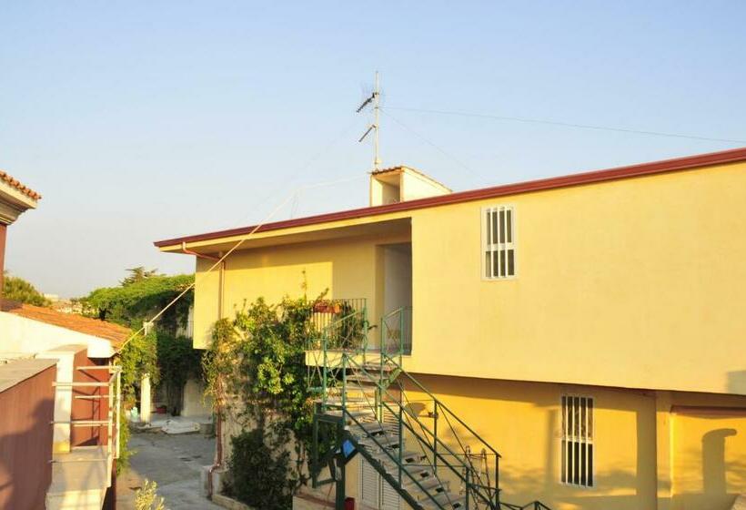 סטודיו סטנדרט עם מרפסת, Residence Solemare
