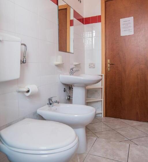 استودیوی استاندارد با چشم‌انداز دریا, Residence Solemare