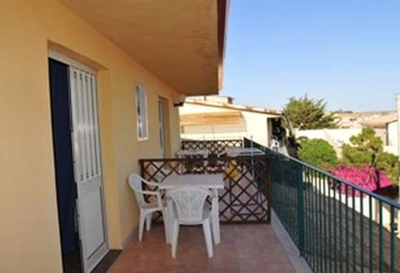 Студио Стандарт с Террасой, Residence Solemare