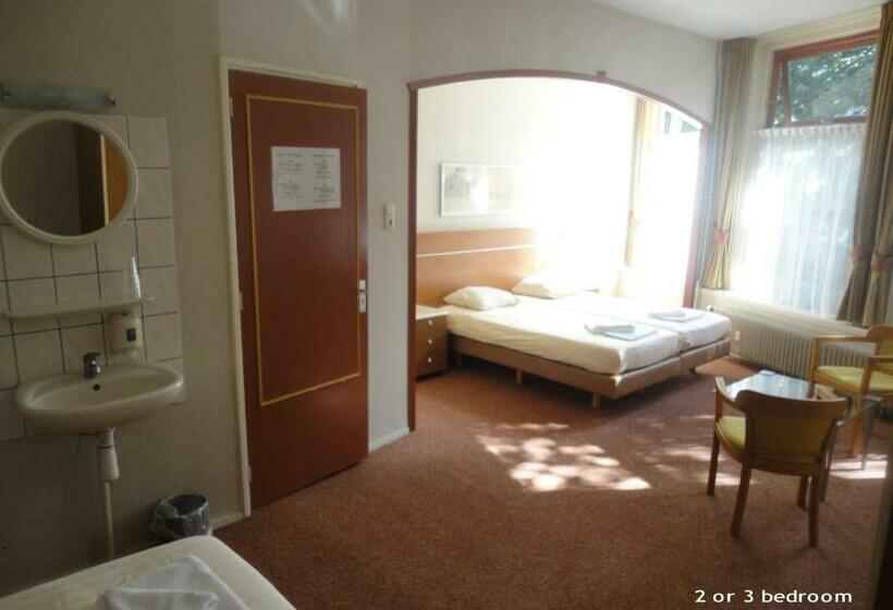 اتاق استاندارد سه نفره, T Anker