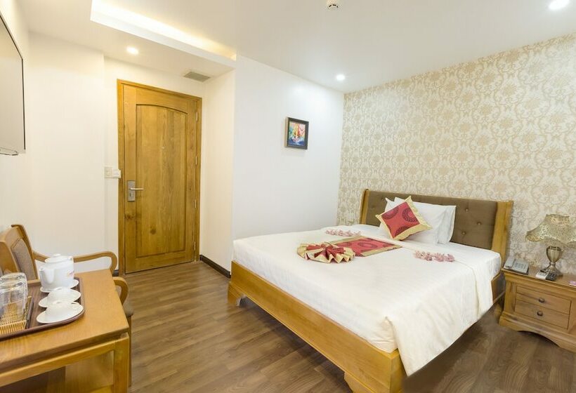 اتاق استاندارد, The Airport