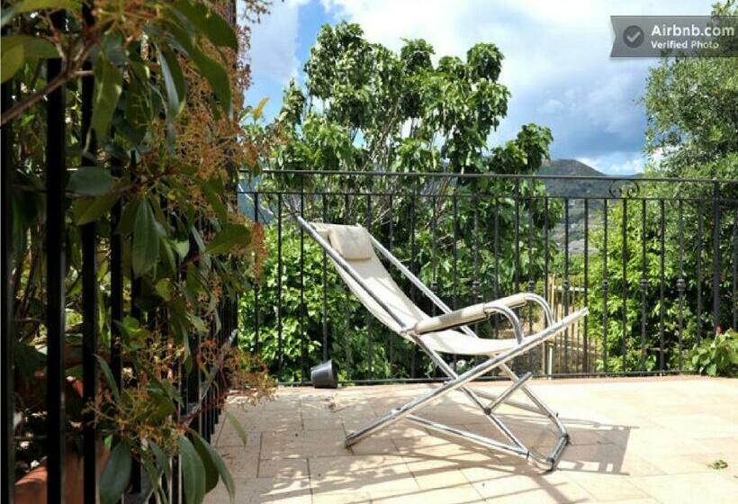 شقة غرفة واحدة, Villa Mont Des Oliviers Citra 8055lt 1805 E 1807