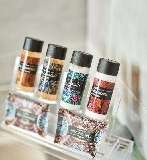 Номер Superior, Ionian Aura