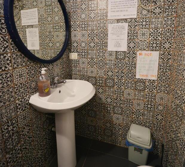 패밀리 룸, Mi Casa Es Tu Casa Shkodra Backpackers Hostel