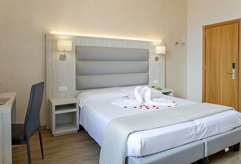 חדר סטנדרט לשלושה, Biagi & Residence